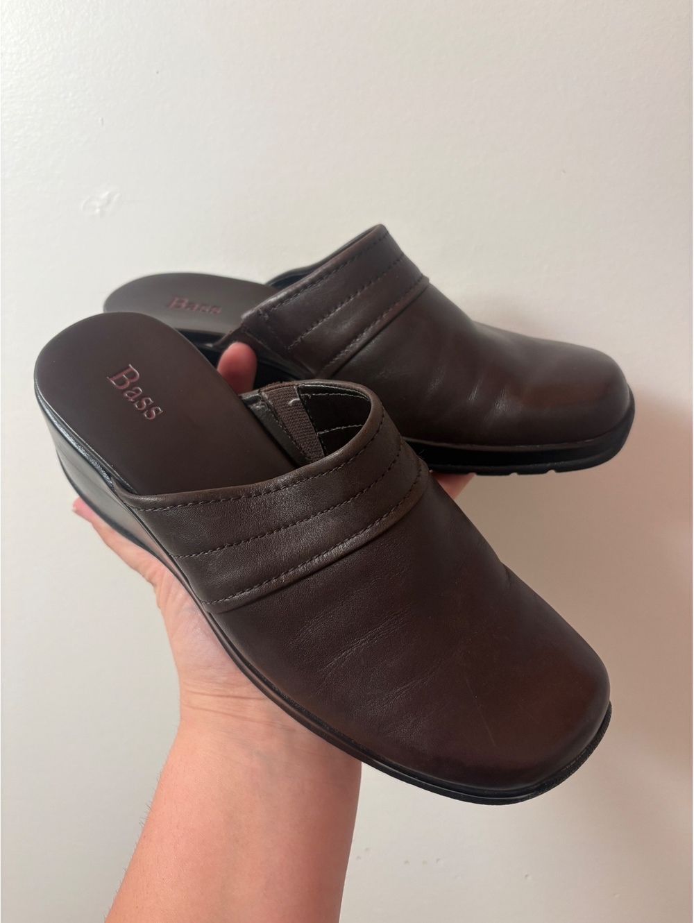 Bass Ivonne Brown comfort wedge mule women’s 5.5